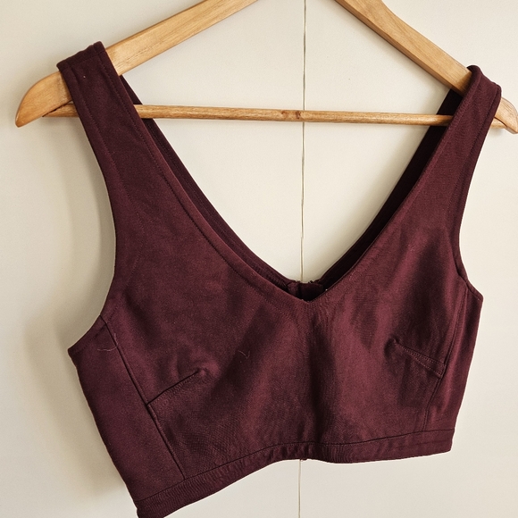 SUNDAY BEST V-Neck Crop Top Burgundy Wine Size Medium ARITZIA - Picture 2 of 6